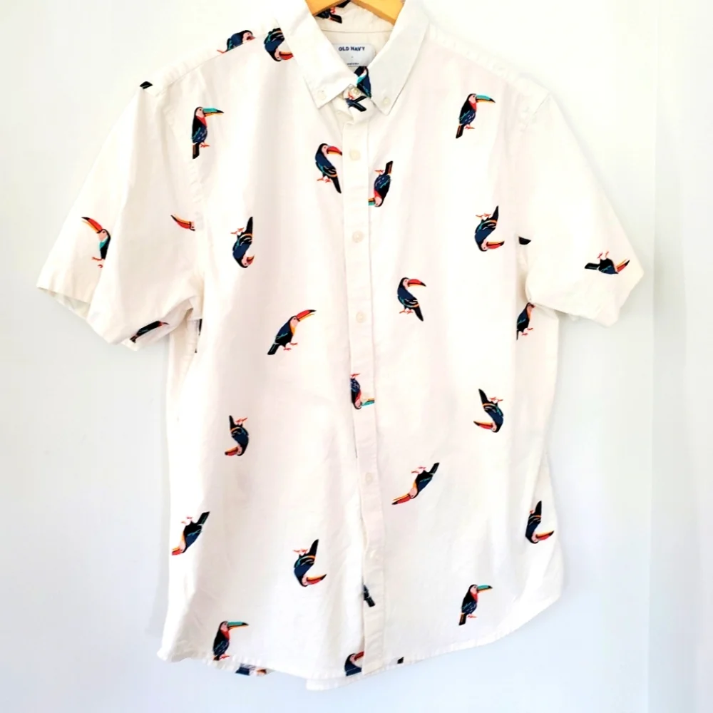 OLD NAVY Men L Ivory Colorful Toucan SS Button Up Shirt "Built In Flex" Tropical - Picture 6 of 14